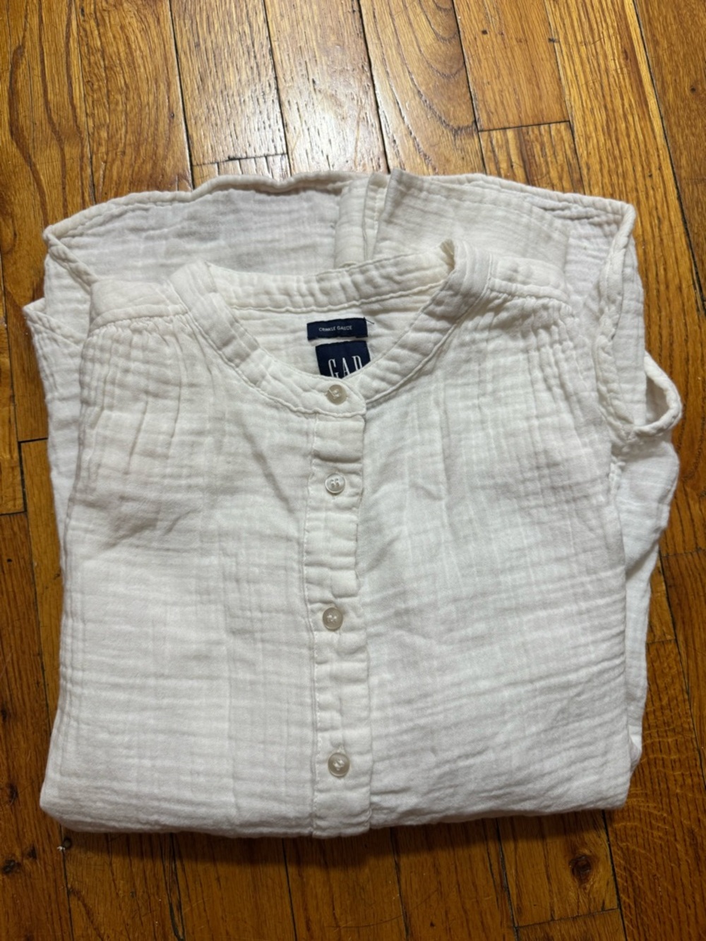 GAP White Band-Collar Button-Down Gauze Shirt - Picture 5 of 5
